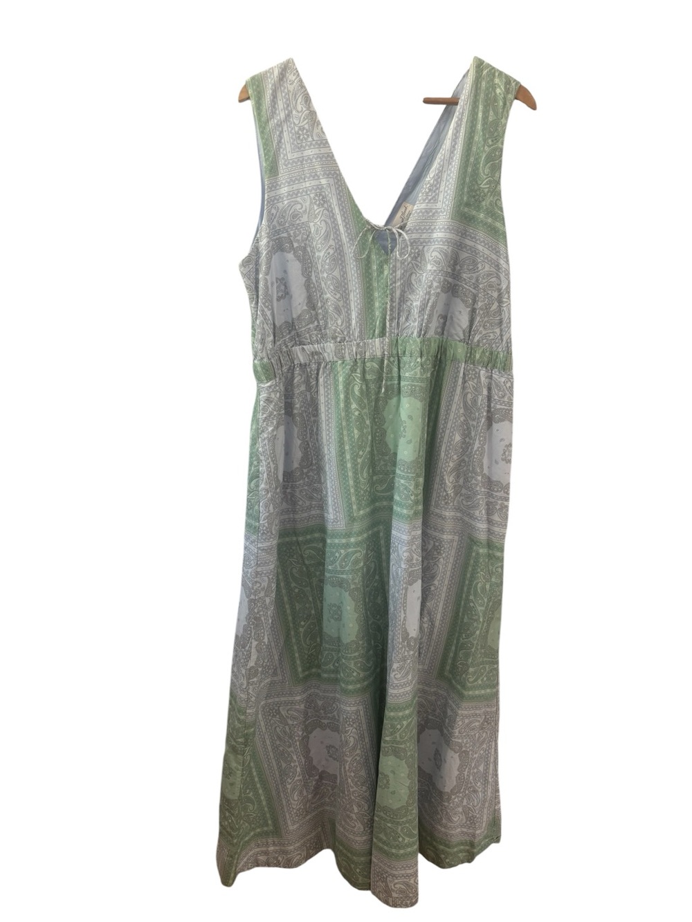 Universal Thread Maxi Dress Green/Blue Paisley V-Neck Maxi Dress Size XL